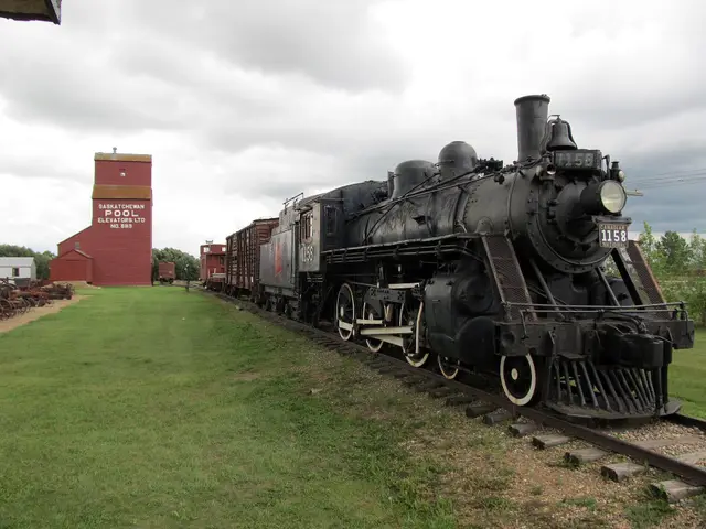 Steam Locomotive 1158 and Pool elevator at the Western Development Museum